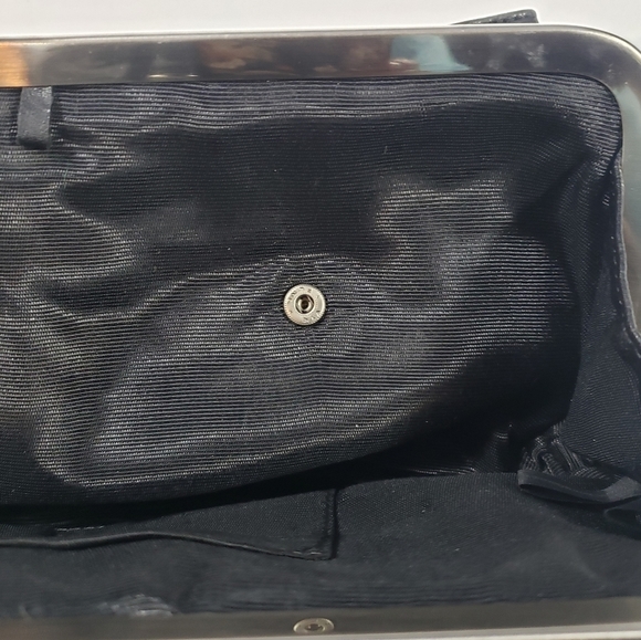 Jessica Simpson Black Faux Leather Bow Clutch Wristlet Detachable Wallet Keyring - Picture 9 of 11